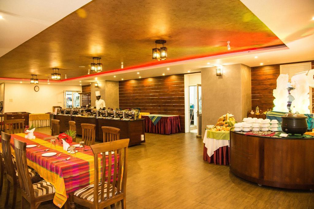 Paradise Beach Hotel Негомбо Екстер'єр фото