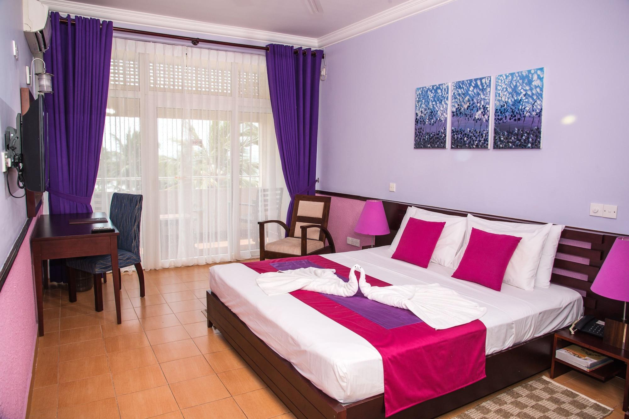 Paradise Beach Hotel Негомбо Екстер'єр фото
