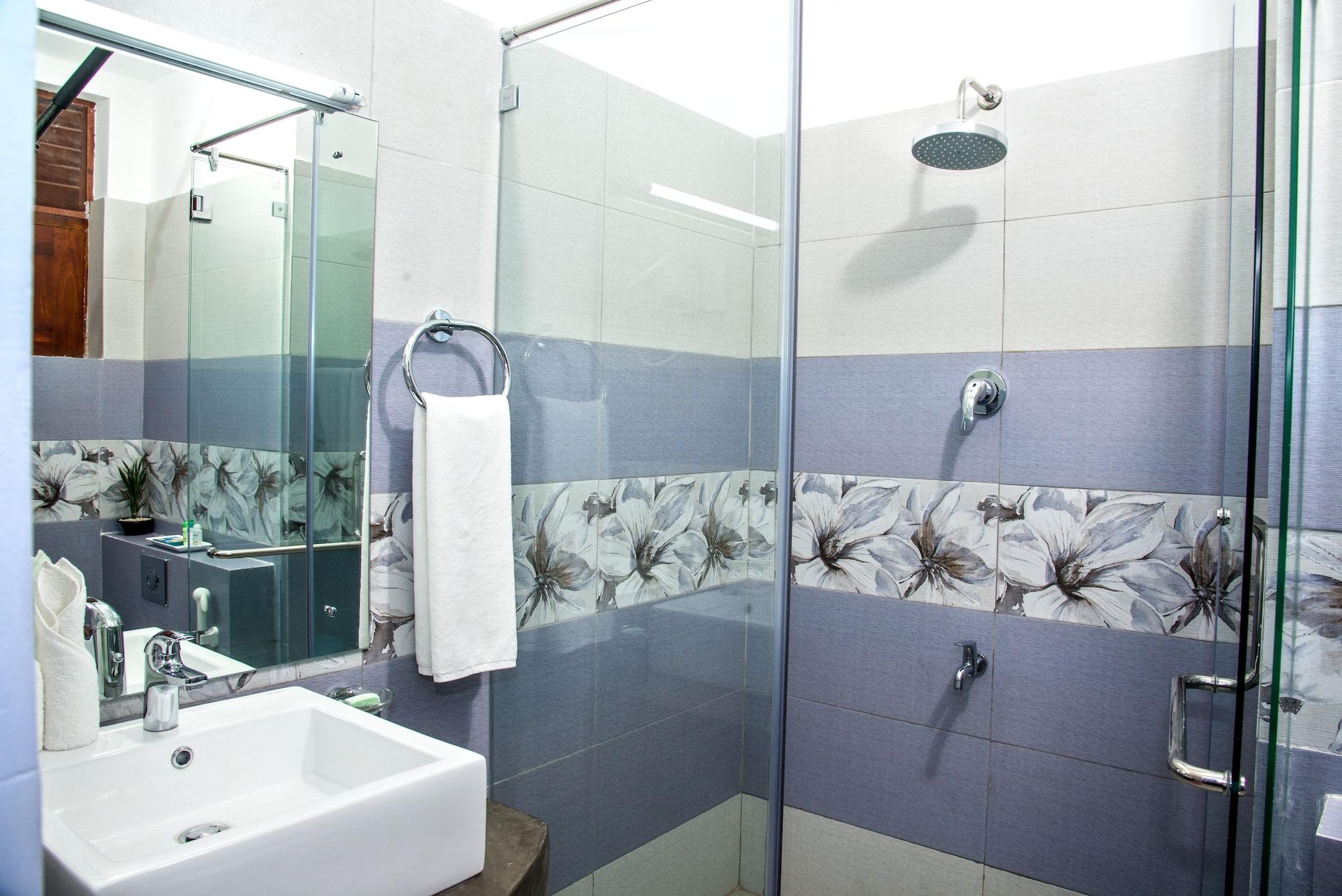 Paradise Beach Hotel Негомбо Екстер'єр фото