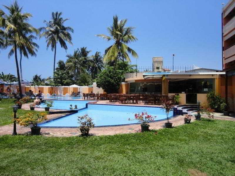 Paradise Beach Hotel Негомбо Екстер'єр фото