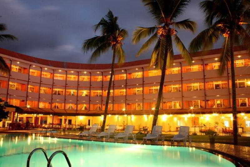 Paradise Beach Hotel Негомбо Екстер'єр фото